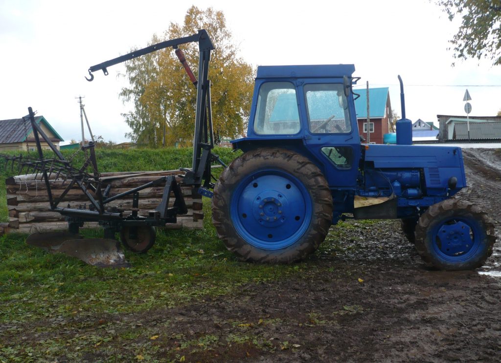 Права на трактор в Пугачеве